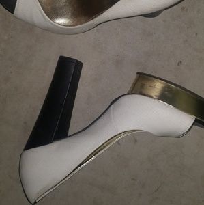 Size 10 heel